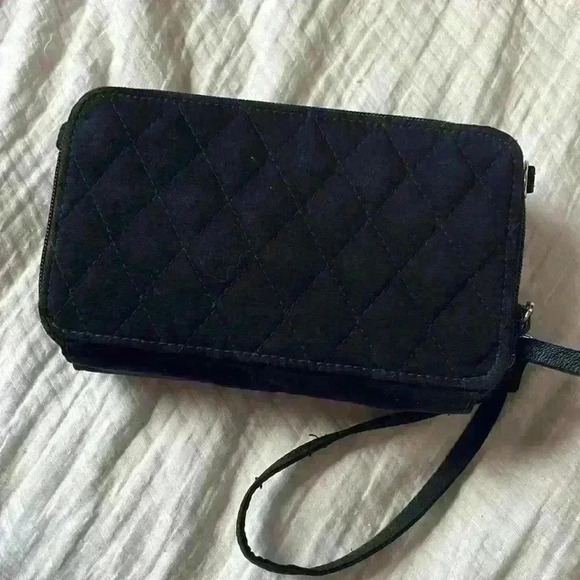 Vera Bradley Black Quilted Wristlet - Picture 3 of 7